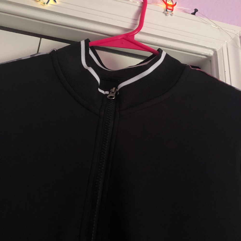 F21 Track Jacket 💗 - Picture 2 of 6